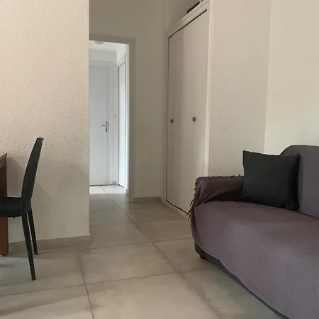 Mini Santa Giulia A 120m De La