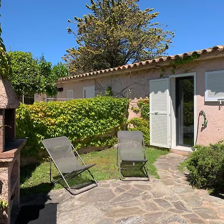 Tatil Evi Mini Santa Giulia A 120m De La *