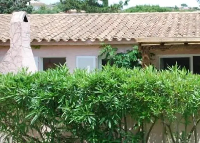 Vakantiehuis Mini Santa Giulia A 120m De La *